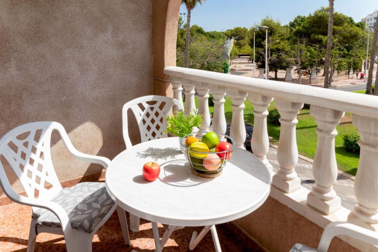 Apartamentos Villa Madrid Torrevieja Exteriér fotografie